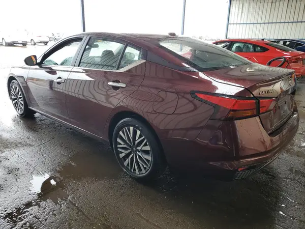 1N4BL4DV4SN341894 2025 NISSAN ALTIMA - Image 2