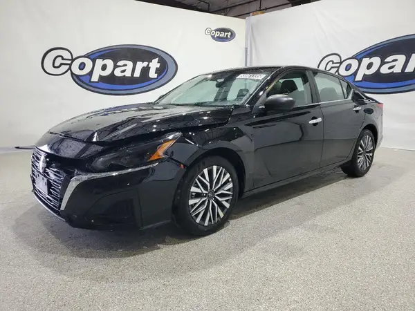 1N4BL4DV4SN344133 2025 NISSAN ALTIMA - Image 1