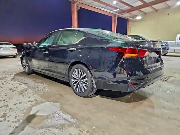 1N4BL4DV4SN344326 2025 NISSAN ALTIMA - Image 2