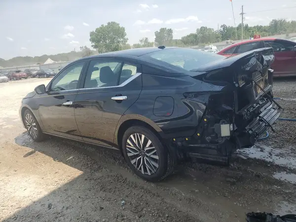 1N4BL4DV4SN352670 2025 NISSAN ALTIMA - Image 2