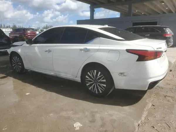1N4BL4DV4SN354614 2025 NISSAN ALTIMA - Image 2