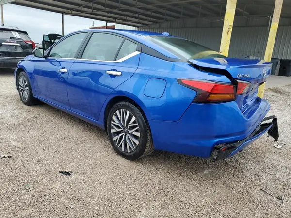 1N4BL4DV4SN359585 2025 NISSAN ALTIMA - Image 2