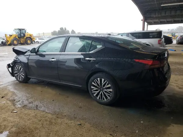 1N4BL4DV4SN361465 2025 NISSAN ALTIMA - Image 2