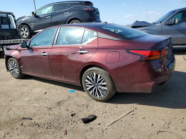 1N4BL4DV4SN365676 2025 NISSAN ALTIMA - Image 2