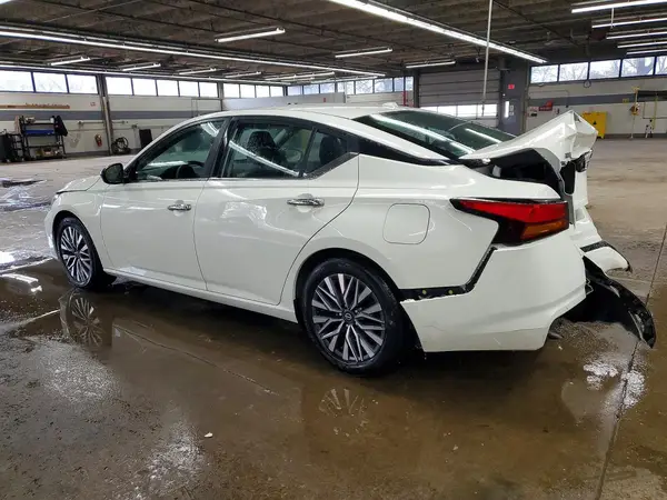 1N4BL4DV4SN372580 2025 NISSAN ALTIMA - Image 2