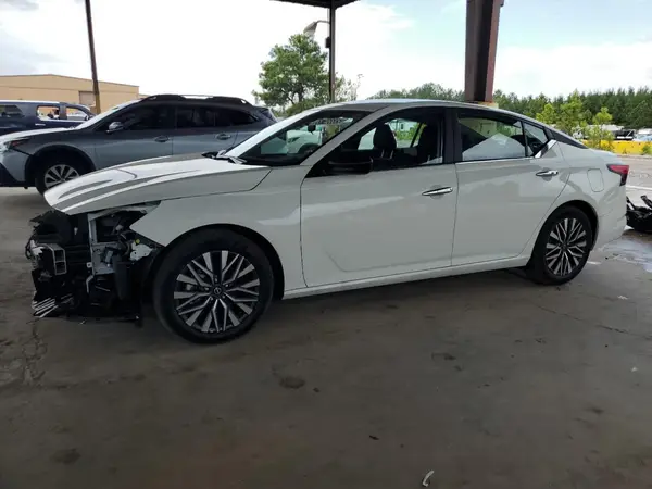1N4BL4DV4SN376046 2025 NISSAN ALTIMA - Image 1