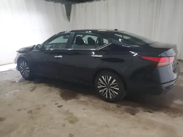 1N4BL4DV4SN381280 2025 NISSAN ALTIMA - Image 2