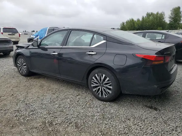 1N4BL4DV4SN383546 2025 NISSAN ALTIMA - Image 2