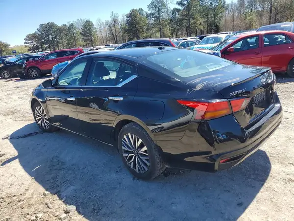 1N4BL4DV4SN391498 2025 NISSAN ALTIMA - Image 2