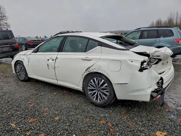1N4BL4DV4SN393106 2025 NISSAN ALTIMA - Image 2