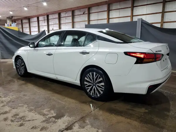 1N4BL4DV4SN395177 2025 NISSAN ALTIMA - Image 2