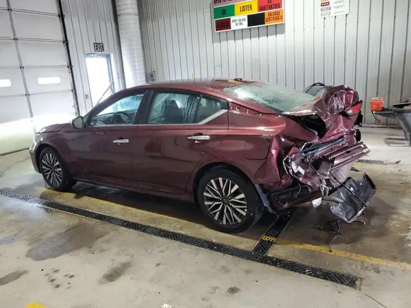 1N4BL4DV4SN395616 2025 NISSAN ALTIMA - Image 2