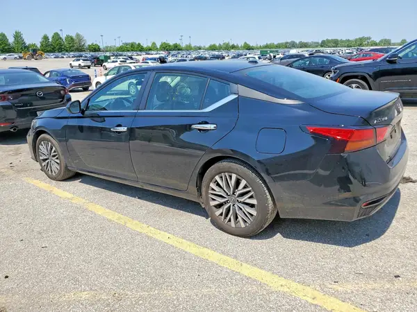 1N4BL4DV4SN401544 2025 NISSAN ALTIMA - Image 2