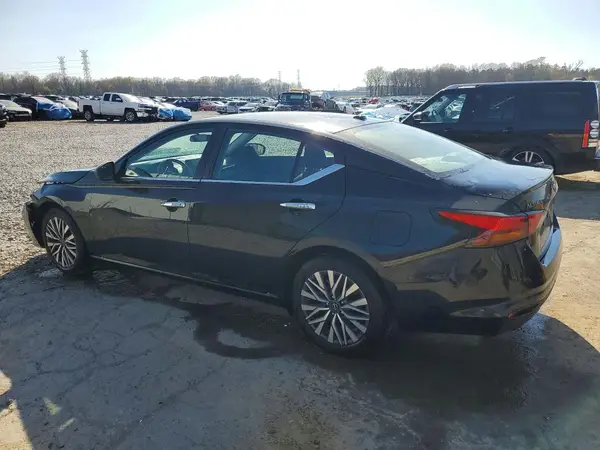 1N4BL4DV4SN402550 2025 NISSAN ALTIMA - Image 2