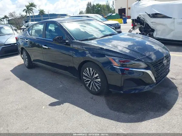 1N4BL4DV4SN402788 2025 NISSAN ALTIMA - Image 1