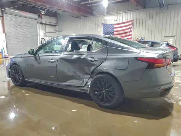 1N4BL4DV4SN407943 2025 NISSAN ALTIMA - Image 2