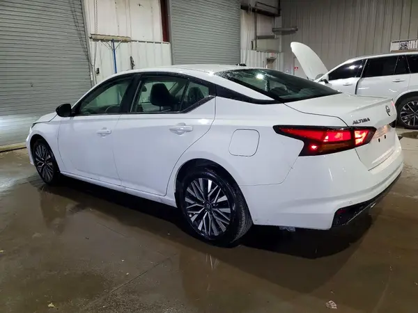 1N4BL4DV4TN314079 2026 NISSAN ALTIMA - Image 2