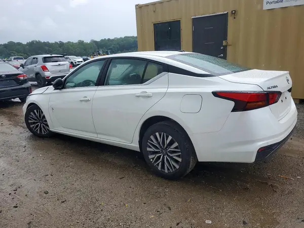 1N4BL4DV4TN314163 2026 NISSAN ALTIMA - Image 2