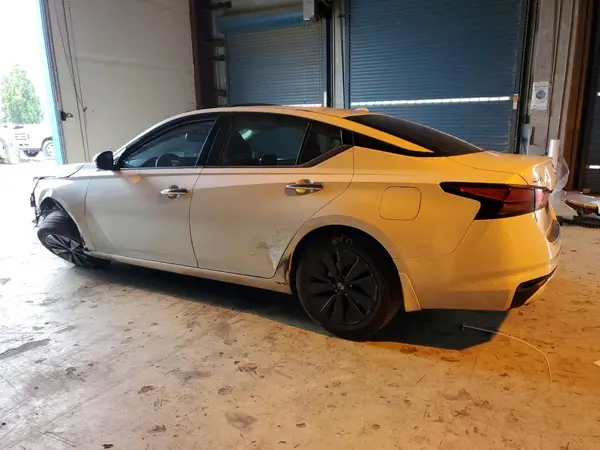 1N4BL4DV5LC247939 2020 NISSAN ALTIMA - Image 2