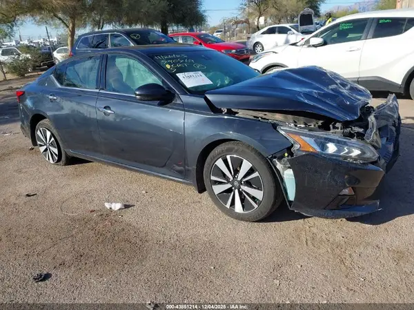 1N4BL4DV5LC284201 2020 NISSAN ALTIMA - Image 1