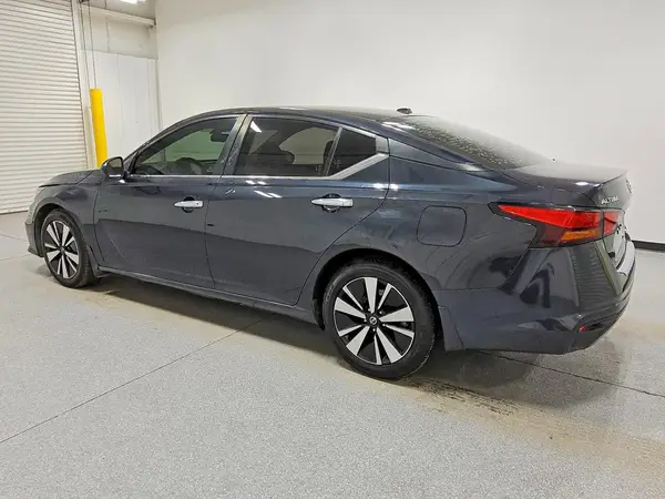 1N4BL4DV5MN356990 2021 NISSAN ALTIMA - Image 2
