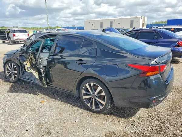 1N4BL4DV5MN363180 2021 NISSAN ALTIMA - Image 2