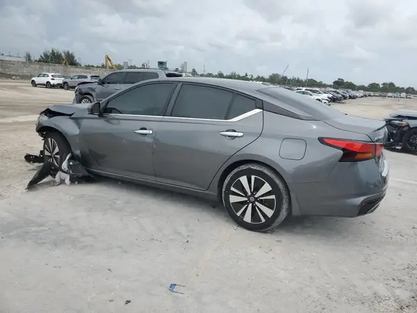 1N4BL4DV5MN368749 2021 NISSAN ALTIMA - Image 2