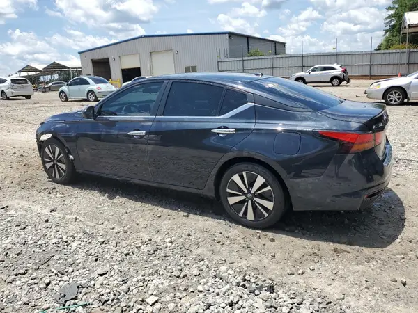 1N4BL4DV5MN394879 2021 NISSAN ALTIMA - Image 2