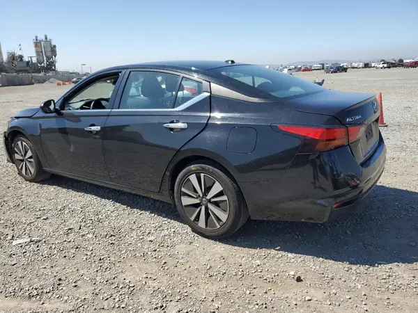1N4BL4DV5MN403581 2021 NISSAN ALTIMA - Image 2