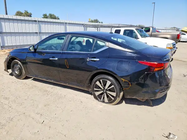 1N4BL4DV5MN407078 2021 NISSAN ALTIMA - Image 2