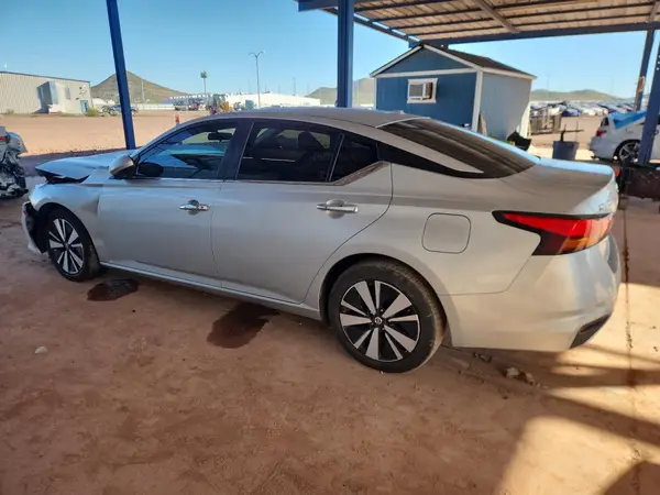 1N4BL4DV5NN315499 2022 NISSAN ALTIMA - Image 2