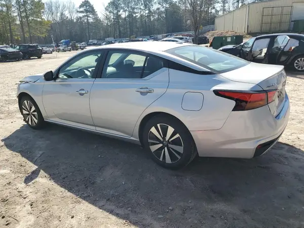 1N4BL4DV5NN315535 2022 NISSAN ALTIMA - Image 2
