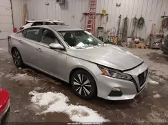1N4BL4DV5NN318757 2022 NISSAN ALTIMA