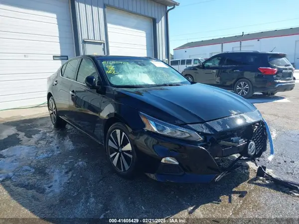 1N4BL4DV5NN328933 2022 NISSAN ALTIMA - Image 1