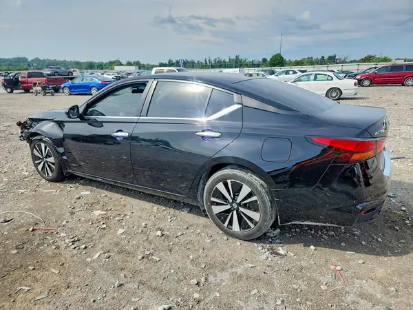 1N4BL4DV5NN352147 2022 NISSAN ALTIMA - Image 2