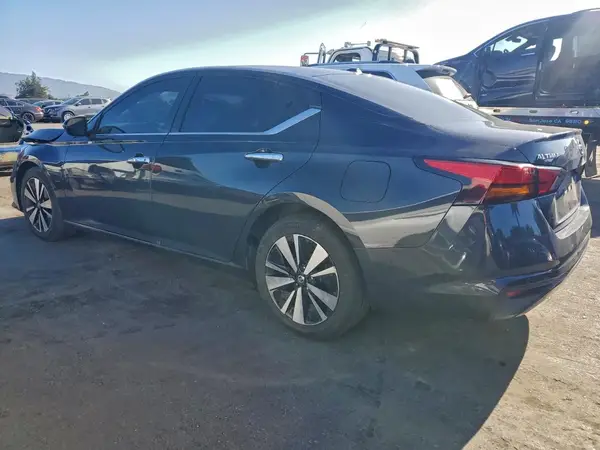 1N4BL4DV5NN359518 2022 NISSAN ALTIMA - Image 2