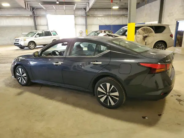1N4BL4DV5NN365674 2022 NISSAN ALTIMA - Image 2