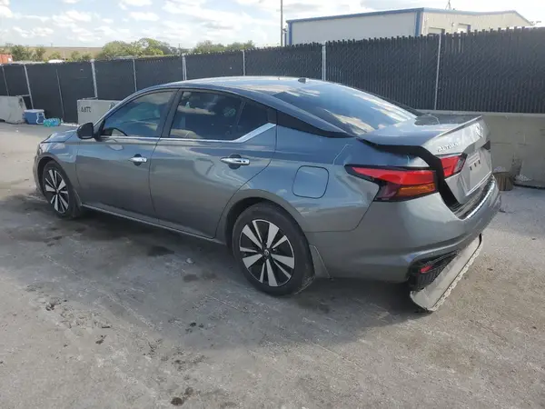 1N4BL4DV5NN370860 2022 NISSAN ALTIMA - Image 2