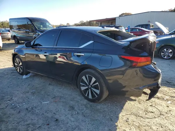1N4BL4DV5NN386900 2022 NISSAN ALTIMA - Image 2