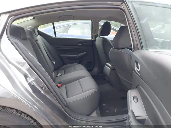 1N4BL4DV5NN388453 2022 NISSAN ALTIMA - Image 8