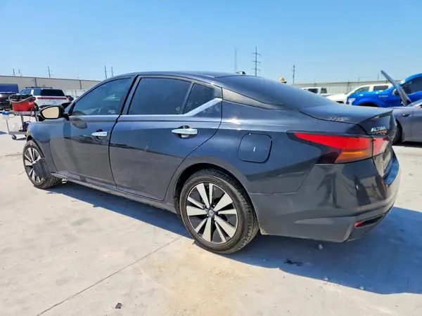 1N4BL4DV5NN393779 2022 NISSAN ALTIMA - Image 2