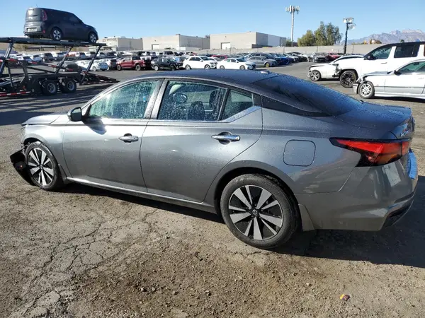 1N4BL4DV5NN407390 2022 NISSAN ALTIMA - Image 2