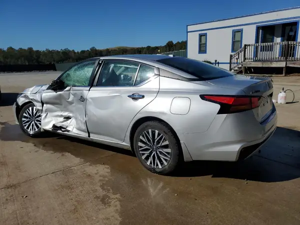 1N4BL4DV5PN304957 2023 NISSAN ALTIMA - Image 2