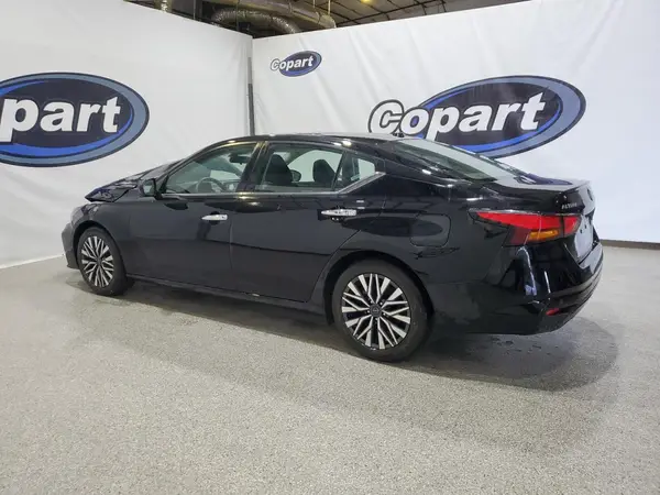 1N4BL4DV5PN315411 2023 NISSAN ALTIMA - Image 2