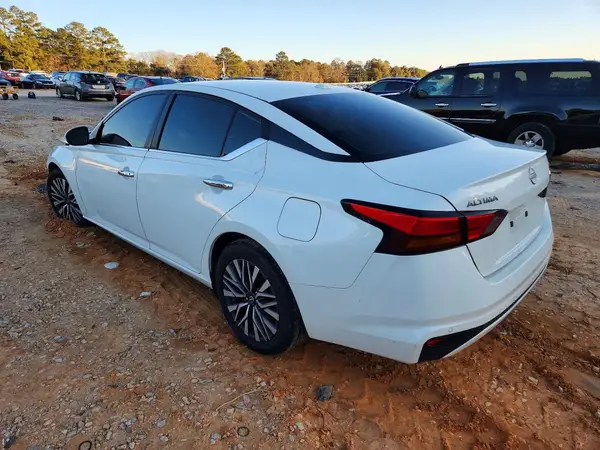 1N4BL4DV5PN315716 2023 NISSAN ALTIMA - Image 2