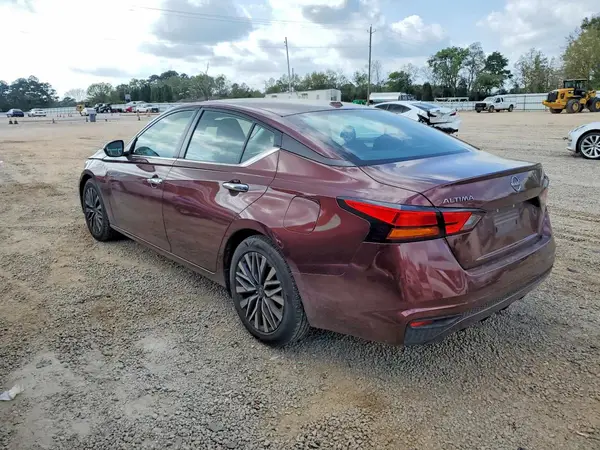 1N4BL4DV5PN323895 2023 NISSAN ALTIMA - Image 2