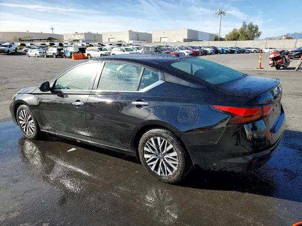 1N4BL4DV5PN338719 2023 NISSAN ALTIMA - Image 2