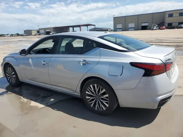 1N4BL4DV5PN343435 2023 NISSAN ALTIMA - Image 2