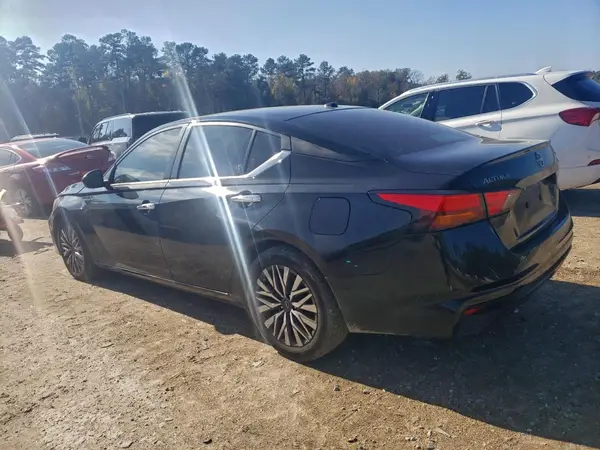 1N4BL4DV5PN347355 2023 NISSAN ALTIMA - Image 2