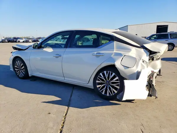 1N4BL4DV5PN350272 2023 NISSAN ALTIMA - Image 2